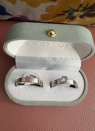 2pcs 18k white gold plated synthetic zirconia ring set new in velvet ring box, condition: New without tags, size: 19 mm / R½, £15.00, £16.45 includes Buyer Protection Pro