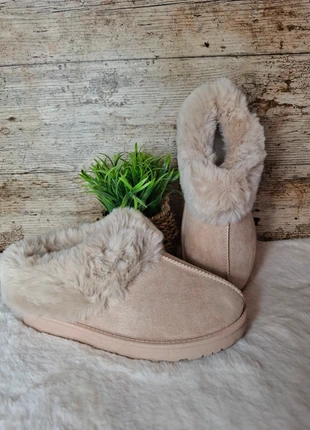 Pantoufles fourrées d’extérieur beige taille 37, brand: indépendante, condition: New without tags, size: 37, €20.00, €21.70 includes Buyer Protection Pro