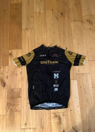 Maillot cyclisme Gobik, marke: Gobik, zustand: Sehr gut, größe: 12 Jahre / 152, 5,00 €, 5,95 € inklusive Vinted-Käuferschutz