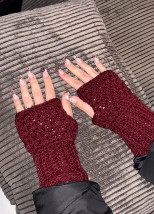 Handmade crochet fingerless gloves, merk: debjuh’s original, staat: Nieuw zonder prijskaartje, maat: 6, € 10,00, € 11,20 inclusief Kopersbescherming