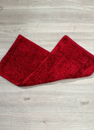 Echarpe rouge style noël à poches, marque: Vintage Dressing, état: Très bon état, 7,00 €, 8,05 € Protection acheteurs incluse