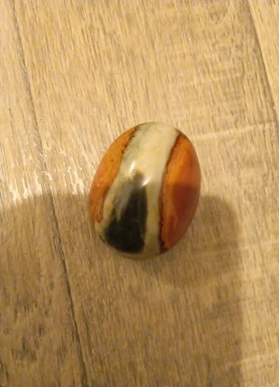 Galet jaspe polychrome, brand: Mineralogie, condition: Very good, €7.00, €8.05 includes Buyer Protection