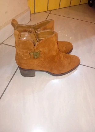 Stivaletti scamosciati, état: Très bon état, taille: 41, 2,00 €, 2,80 € Protection acheteurs incluse