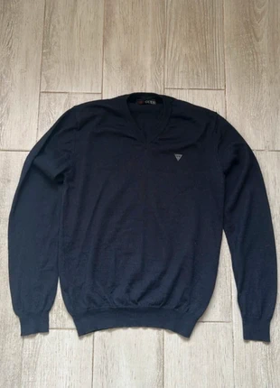 Maglione Guess blu scuro – Taglia M (Unisex / fit oversize da donna), brand: GUESS, condizioni: Nuovo senza cartellino, taglia: M, €25.00, €26.95 include la Protezione acquisti