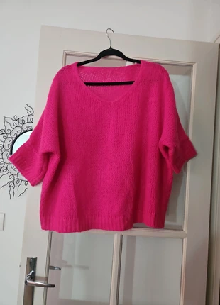 Pull rose fuschia laine et mohair, marque: Unique, état: Neuf sans étiquette, taille: Taille unique, 15,00 €, 16,45 € Protection acheteurs incluse