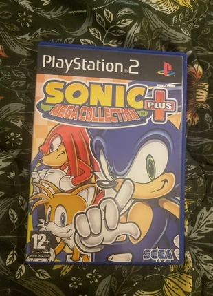 Sonic mega collection + ps2, condition: Very good, €10.00, €11.20 includes Buyer Protection