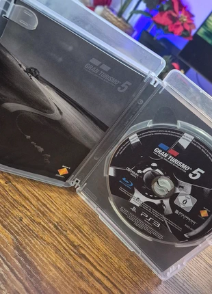 Jeu Gran Turismo 5 ps3, estado: Muito bom, €2.00, €2.80 inclui Proteção do Comprador