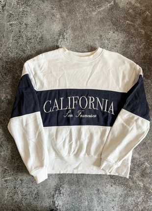 Sweat femme Pull bear XS Women hoodie crew neck - Felpa donna - Kapuzenpullover Damen, marke: Pull & Bear, zustand: Sehr gut, größe: XS / 34 / 6, 15,00 €, 16,45 € inklusive Vinted-Käuferschutz