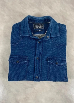 Chemise Celio effet jean – coupe slim fit – coton doux épais texturé – taille M homme Code 169, marke: Celio, zustand: Sehr gut, größe: M, 17,00 €, 18,55 € beinhaltet Vinted-Käuferschutz Pro