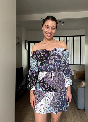 Robe à imprimé fleuri bohème – Violet, bleu et noir – Taille 34/XS (UK 6), marca: Violet, estado: Muito bom, tamanho: XS / 34 / 6, €6.00, €7.00 inclui Proteção do Comprador