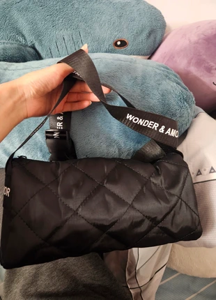 Sac bandoulière à large sangle réglable, style polyvalent, sac matelassé de type “oreiller”, condition: New without tags, €5.00, €5.95 includes Buyer Protection