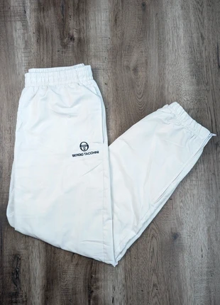 Pantalon de sport Sergio Tacchini blanc logo brodé taille M Em029, brand: Sergio Tacchini, condition: Very good, size: M, €30.00, €32.20 includes Buyer Protection