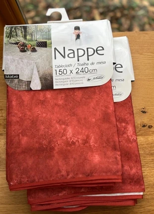 Une nappe terracotta - 150 x 240- rectangulaire, brand: sans marque, condizioni: Ottime, €16.00, €17.50 include la Protezione acquisti Pro