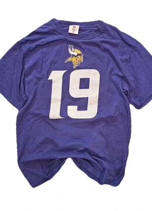 T-shirt NFL Minnesota Vikings violet floquer 19 Thielen taille M, marque: NFL, état: Très bon état, taille: M, 15,00 €, 16,45 € Protection acheteurs incluse