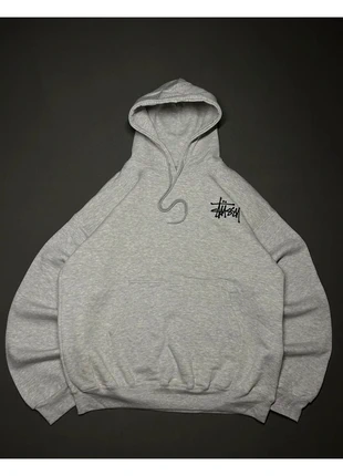 Stüssy Basic Logo Hoodie Boxy-Fit Grey – Taglia L, brand: Stüssy, condizioni: Ottime, taglia: L, €50.00, €53.20 include la Protezione acquisti