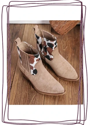 🤠 Bottines Santiag effet vache - Plusieurs tailles disponibles, brand: Findlay, condition: New with tags, size: 36, €45.00, €47.95 includes Buyer Protection
