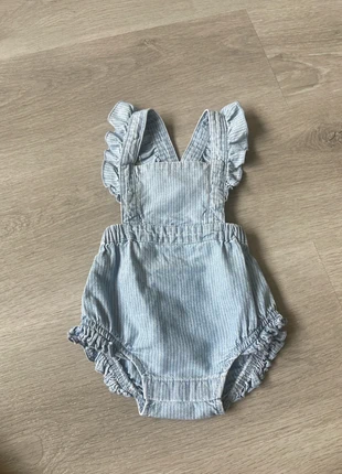 Salopette bébé fille, marque: Kiabi, état: Très bon état, taille: 3-6 mois / 62 cm, 3,00 €, 3,85 € Protection acheteurs incluse