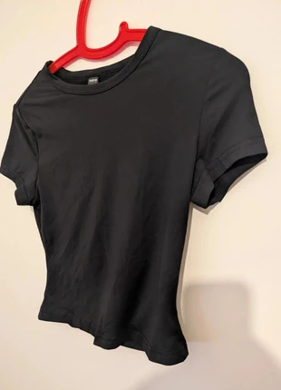 Haut Noir Shein - Taille S (EU 36, US 4), merk: Shein, staat: Heel goed, maat: S / 36 / 8, € 6,52, € 7,55 inclusief Kopersbescherming