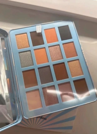 Ombre à paupière, merk: Sephora, staat: Nieuw met prijskaartje, € 6,00, € 7,00 inclusief Kopersbescherming