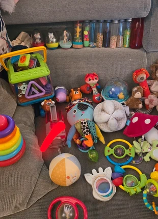 promo jouet bébé, marke: Toys“R”Us, zustand: Sehr gut, größe: Einheitsgröße, 2,00 €, 2,80 € inklusive Vinted-Käuferschutz