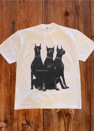 Graphic tee Dobermann Y2K vintage taille L, brand: Graphic Tee, condition: New without tags, size: L, €20.00, €21.70 includes Buyer Protection