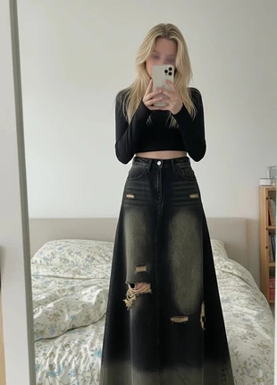 Jupe large en denim trouée / déchirée style gothique Goth Nocturna, brand: Goth Nocturna, condizioni: Ottime, taglia: S / IT 40 / EU 36, €52.90, €56.25 include la Protezione acquisti Pro