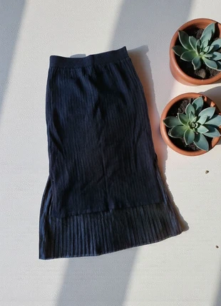 Donna, gonna midi nera autunno inverno S woman's autumn winter knitted skirt, merk: Winter, staat: Nieuw zonder prijskaartje, maat: S / 36 / 8, € 10,00, € 11,20 inclusief Kopersbescherming