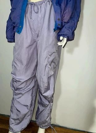 Pantalon cargo violet clair – style parachute / coupe loose, état: Très bon état, taille: L / 40 / 12, 13,00 €, 14,35 € Protection acheteurs incluse