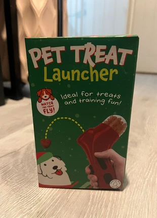 Pet treat launcher Christmas gift for dogs, brand: pets, condition: Very good, £6.00, £7.00 includes Buyer Protection