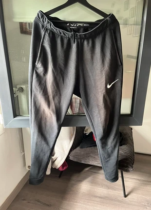 Jogging Nike, brand: Nike, condition: Good, size: S, €7.00, €8.05 includes Buyer Protection