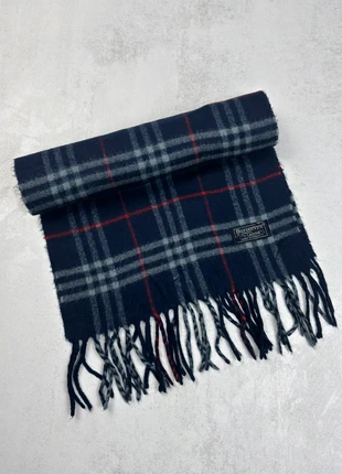 Écharpe Burberry 160cm à carreaux 100% cachemire unisexe classique et chic, marque: Burberry, état: Très bon état, 80,00 €, 84,70 € Protection acheteurs incluse