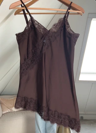 Ambika Satijnen Top Met Kant, merk: Boutiek, staat: Nieuw met prijskaartje, maat: Universele maat, € 19,95, € 21,65 inclusief Kopersbescherming Pro