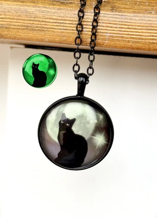 🌙 Glow-in-the-Dark Black Cat Moon Necklace | Gothic Fluorescent Pendant | Unisex Jewelry Gift 🖤, condition: Very good, £3.20, £4.06 includes Buyer Protection Pro