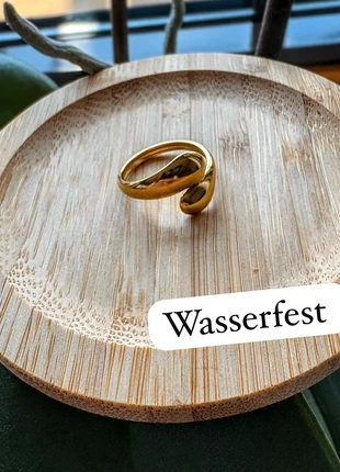 Zarter Tropfenring, vergoldet wasserfest, größenverstellbar, marque: Purelei, état: Très bon état, taille: Ajustable, 9,90 €, 11,10 € Protection acheteurs incluse