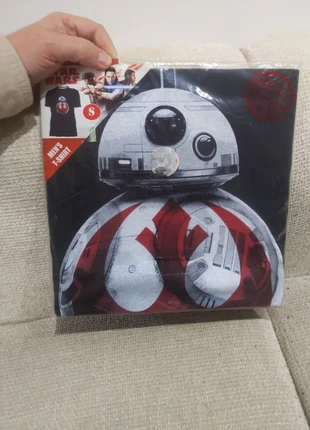 T-shirt Star Wars robot taille S BB8, marke: Star Wars, zustand: Neu, mit Etikett, größe: S, 8,90 €, 10,05 € beinhaltet Vinted-Käuferschutz Pro