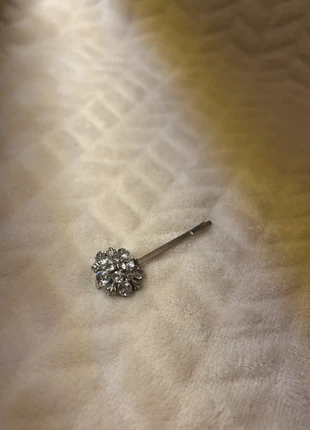 Swarovski haarspeld, merk: Swarovski, staat: Heel goed, € 10,00, € 11,20 inclusief Kopersbescherming