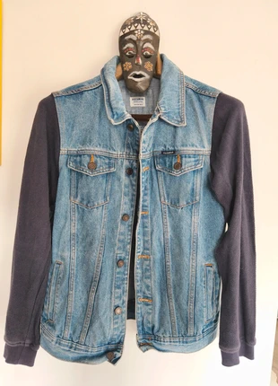 Pull&Bear Veste en Jean M – Manches en Tricot, Bon État, brand: Pull & Bear, condizioni: Buone, taglia: M, €7.90, €9.00 include la Protezione acquisti Pro