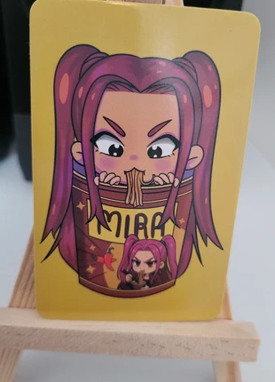 Photocard holographique de Mira Huntrix 💜 K-pop demon hunters, brand: Kpopdemonhunters, condition: Very good, €2.50, €3.33 includes Buyer Protection