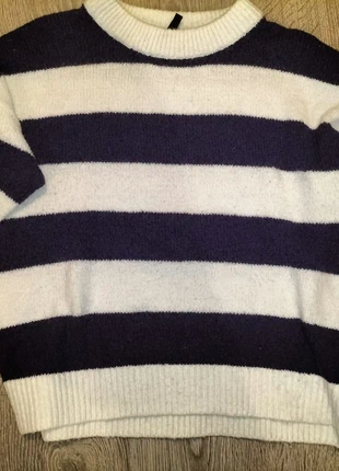 Wit/Paars gestreepte trui, merk: Ladies Fashion, staat: Heel goed, maat: XL / 42 / 14, € 2,20, € 3,01 inclusief Kopersbescherming