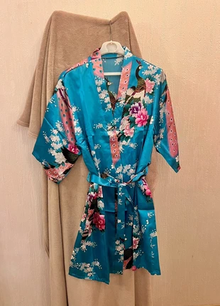🌸Peignoir kimono japonais en satin bleu veste touché satin en pyjama ou déguisement femme neuf, brand: Japan Style, condition: New without tags, size: One size, €30.00, €32.20 includes Buyer Protection