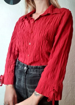 Sublime chemise vintage – tissu plissé /smocks – tendance sexy rouge – taille S/M, marke: Vintage Dressing, zustand: Sehr gut, größe: M / 38 / 10, 15,00 €, 16,45 € inklusive Vinted-Käuferschutz