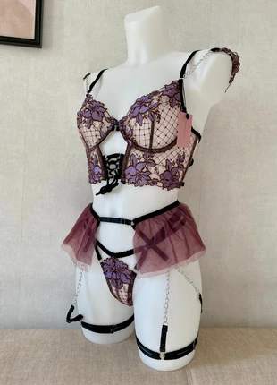 Ensemble Thalya Violet, marque: Layelli Lingerie, état: Neuf avec étiquette, taille: L / 40 / 12, 44,00 €, 46,90 € Protection acheteurs (Pro) incluse