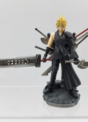 Final Fantasy VII 10th Anniversary Trading Arts Mini Figure – Cloud Strife Advent Children Ver. New, marke: Square Enix, zustand: Sehr gut, größe: Frühchen, bis 44, 24,90 €, 26,85 € beinhaltet Vinted-Käuferschutz Pro