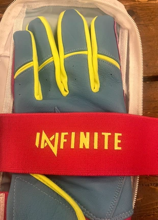Batting gloves Infinite Adult xxl- xl - l - m, merk: Infinite, staat: Nieuw met prijskaartje, € 25,00, € 26,95 inclusief Kopersbescherming