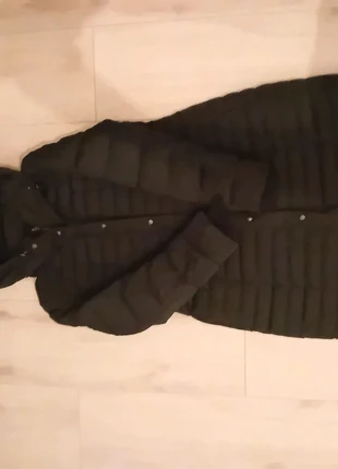 Mooie warme winterjas van Zara, merk: Zara, staat: Nieuw zonder prijskaartje, maat: XL / 42 / 14, € 10,00, € 11,20 inclusief Kopersbescherming