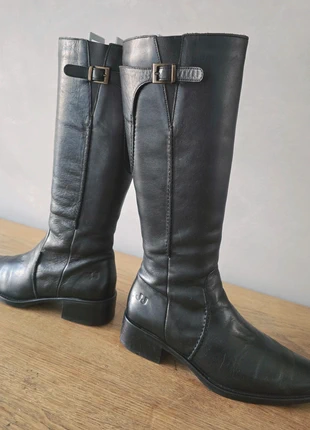 Zwarte laarzen maat 39 JJ Footwear leren laarzen, marque: jj footwear, état: Très bon état, taille: 39, 40,00 €, 42,70 € Protection acheteurs incluse