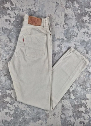 Jean Levi’s 901 blanc cassé W29 L32 vintage très bon état, brand: Levi's, condizioni: Ottime, taglia: IT 38 | W29, €45.00, €47.95 include la Protezione acquisti