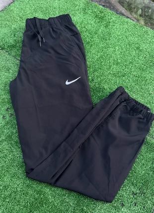 Pantalon, jogging, bas Nike Dri-FIT Running, marke: Nike, zustand: Neu, größe: M, 55,00 €, 58,45 € inklusive Vinted-Käuferschutz