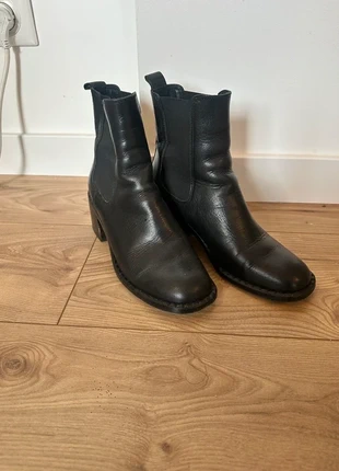 🖤 Bottines noires Minelli en cuir – Taille 38 🖤, brand: Minelli, condition: Very good, size: 38, €40.00, €42.70 includes Buyer Protection