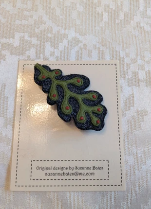 Original design Felt leaf brooch, brand: Suzanne Bates, condition: New with tags, £2.50, £3.33 includes Buyer Protection